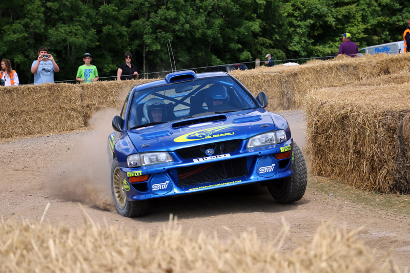 Illustration for article titled Tons Of Classic Rally Cars? Tons Of Classic Rally Cars!